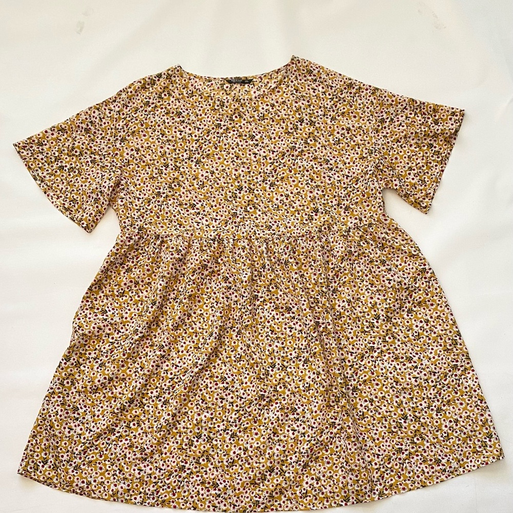 Plus Ditsy Floral Smock Dress